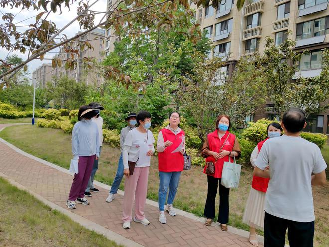 乐鱼体育官网泰安市都会束缚第六任职队到泰山景区展开园林绿化养护束缚培训(图2)